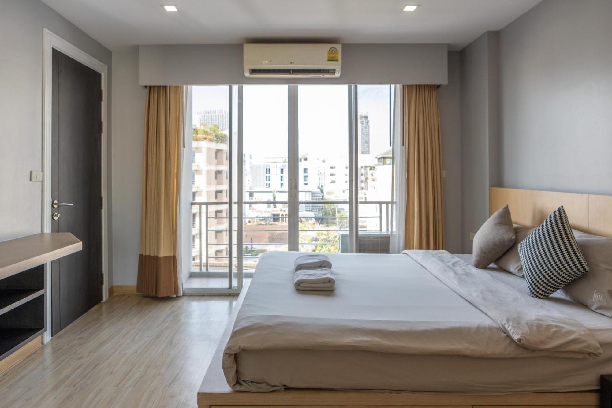 Go Inn Thonglor 23 โกอินน์ ทองหล่อ 23 X Bangkok Bagian luar foto